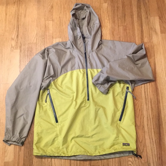 Patagonia Other - Patagonia Windbreaker - L - Men’s - tan and lime
